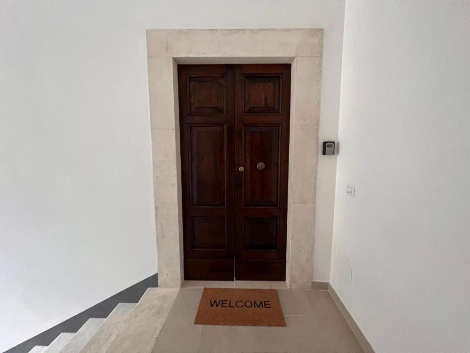 Antica Dimora San Crisante - Centro Storico Apartment ลาควิลา ภายนอก รูปภาพ