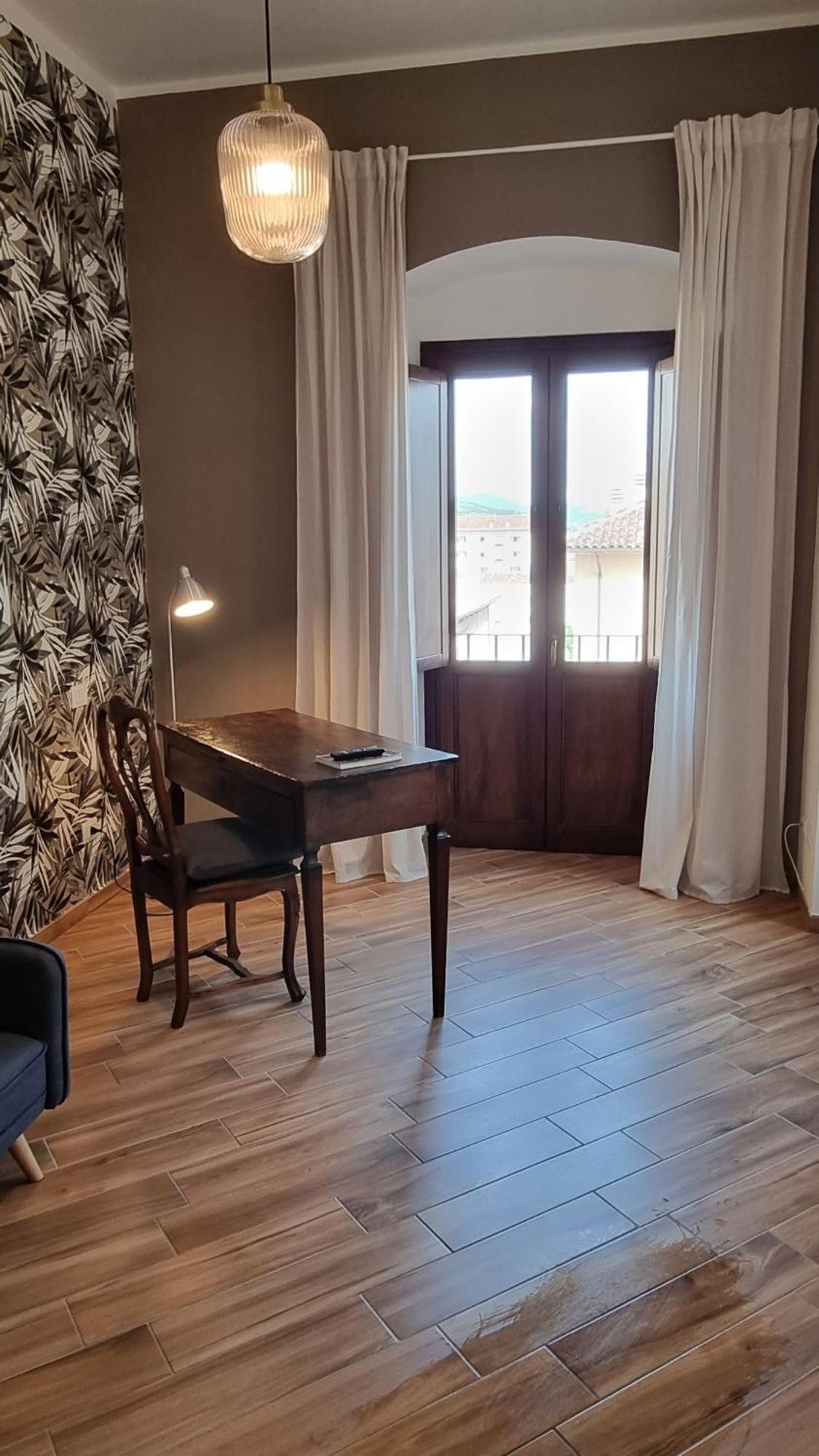 Antica Dimora San Crisante - Centro Storico Apartment ลาควิลา ภายนอก รูปภาพ
